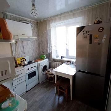 2х комнатная, 2 / 5 эт. дома.   Ингулец Ул. Горняков