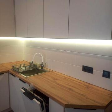 Продаж 2 ох кімнатної квартири  по вул.Величковського ЖК Зелений Двір