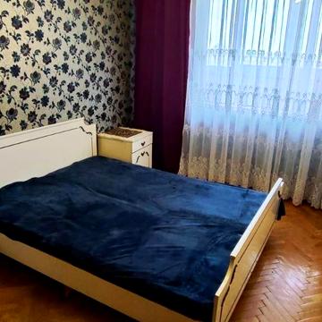 Академіка Глушкова просп., 41