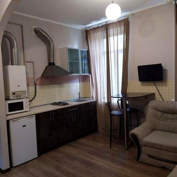 Сдам 1к 7000 Новосельского/Коблевская ( свет всегда! )