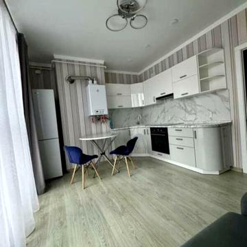 Центральна вул., 19