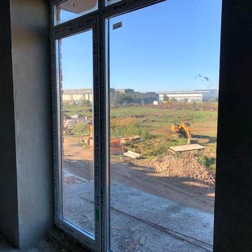 Двокімнатна квартира з власним подвірям|Гарні знижки