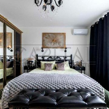 Продаж  Квартира  вул. Ясногірська, Київ з ремонтом