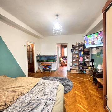 Продам киев 2х ком квартира Русановка м Левобережная  ул Энтузиастов