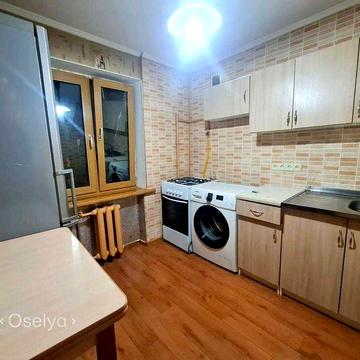 Продаж 1-кімнатна квартира площею 31 м² у цегляному будинку Волинська