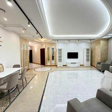 Довготривала оренда 4к квартири на вул. Старонаводницька 13, Печерськ