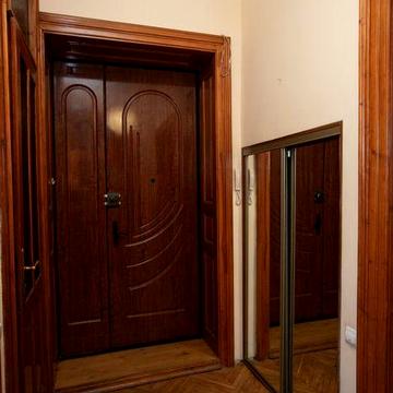 Продам 2х кім.квартиру по вул Огієнка .