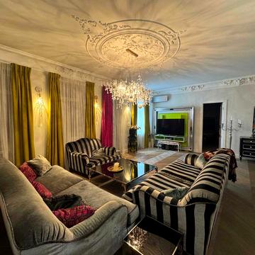 Оренда Квартира ШоуРум 211 м2 Шота Руставелі 4 кімнати Інвертор Ценр