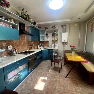 Продам уютный дом на Слободке, 1995 г.п., 3 сотки земли/є-Відновлення