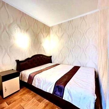 Крупногабаритная 1-комнатная квартира с ремонтом, Лески, средний этаж