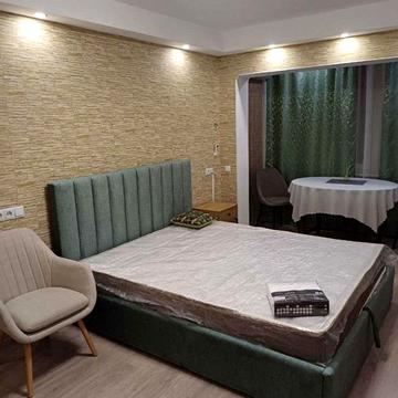 Велика Васильківська вул. (Червоноармійська), 145/1