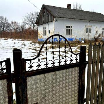 Будинок із земельною ділянкою 80 сотик