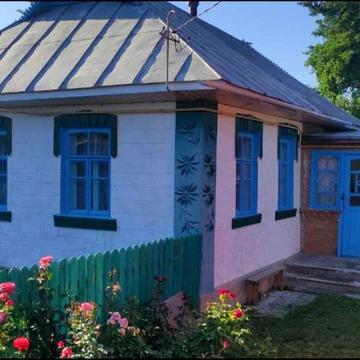 Продам будинок с.Махнівка 20 км від Вінниці.