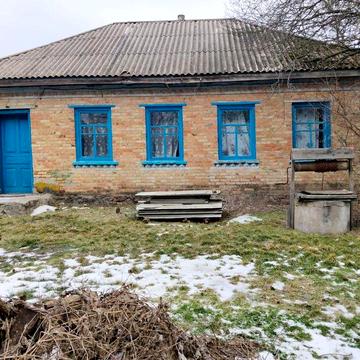 Будинок,с.Матвіївка,Чигиринський р-н,Черкаська обл.