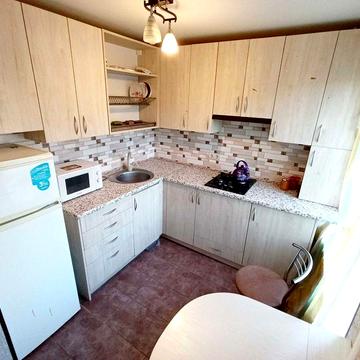 Здам 1-кім квартиру Гостомель вул. Рекунова ЦЕНТР, поверх 1, вільно