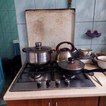 Срочно!!! Продам часть дома со своим двором на Слободке.