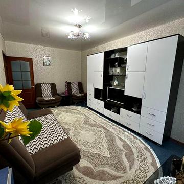 Продажа Східний 2, 3 кімнати з холом 6/9  Власник