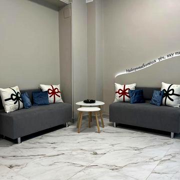 Оренда 120 метрів , душ , стоянка