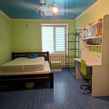 Продам 2-ком квартиру на Днепродороге/ Высоцкого