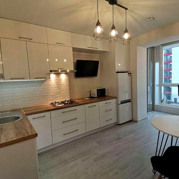 Оренда просторої 1-но кімнатної квартири в ЖК Козацьке