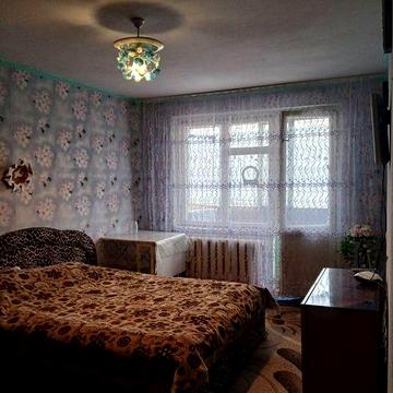 Здам 1 кімн Центр Міста пл.Визволення  з меблями і технікою