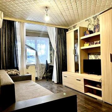 2-х ПівнГЗК, вул Черкасова, 22, 4/5, тепла, Ремонт, Меблі