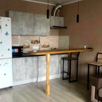 Здається квартира в ЖК Софія Київська з газ плиткою, генератором