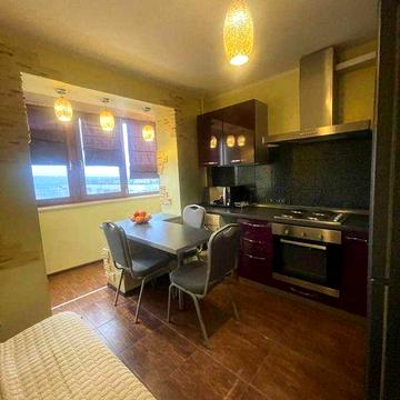 Продам уютную 1 к квартиру на ж/м Парус можно по сертификату