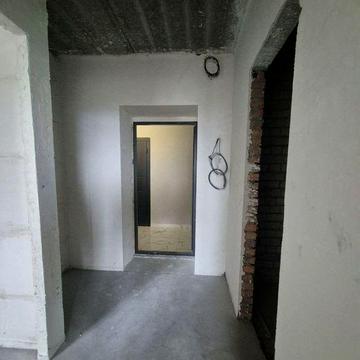 Однокімнатна квартира в зданому та заселеному ЖК,мінімальне оформлення