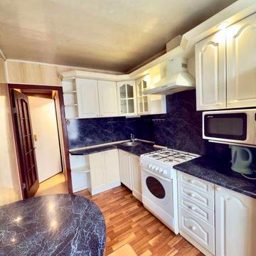 Сертифікат беремо. Продам 3к ж/м Покровський 4 поверх,