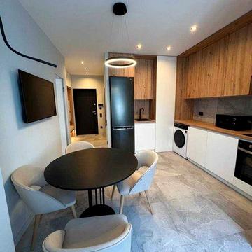 ОРЕНДА 1 кім. квартира в ЖК "Manhattan" біля Міського Озера