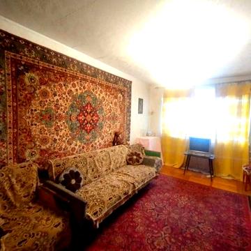 Продам велику 2 к квартиру  в районі Аеропорта