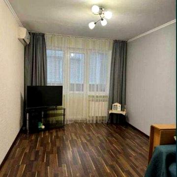 2к квартира на Новых Домах, проспект Героев Харькова, метро 7 минут