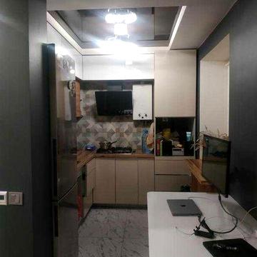 Продам 2 кімнатну квартиру на Павловому Полі з капітальним ремонтом