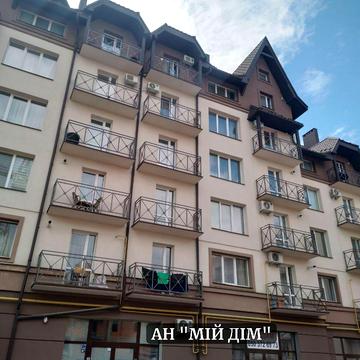 Олександра Богомольця вул., 16