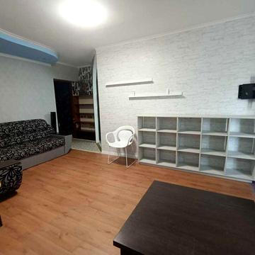 Поділ. 2к Тепло, Світло, Парковка. Гаряча вода!