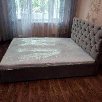 Дубенська вул., 44