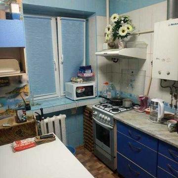 Продам 2 кімнатну квартиру на Павловому Полі