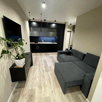 Зоряний бульв., 1