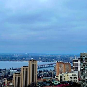 Продаж унікальної квартири в Дніпрі з терасою