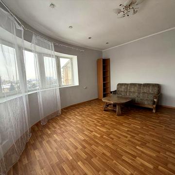 Продаж двокімнатноі квартири .Центр.Вокзал.