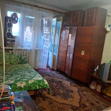 Продам 1-к квартиру, Космический район, Южный рынок