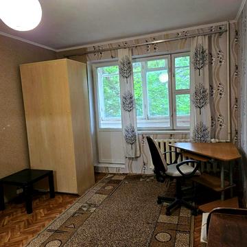 Семенівська вул., 9