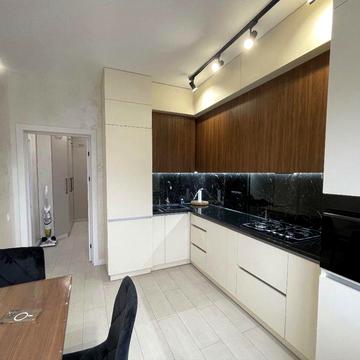 Однокімнатна новобудова з автономним газовим!