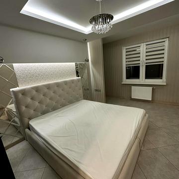 Михайла Донця вул., 2-Б