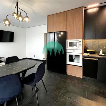 Княгинин вул., (Будинок 9)