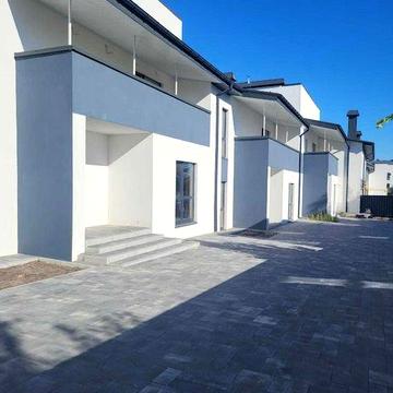 Продаж  таунхаусу з центральними комунікаціями та газом в Гостомелі