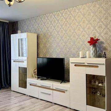 Здається в оренду три кімнатна квартира