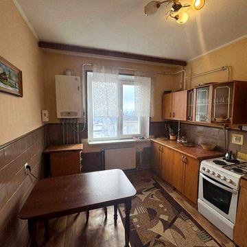 Здам в оренду 2к квартиру. Хоткевича. БЕЗ КОМІСІЇ