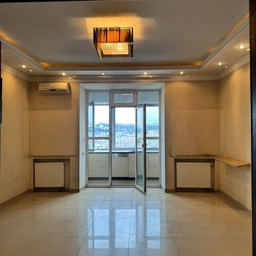 Почайнинська вул., 70